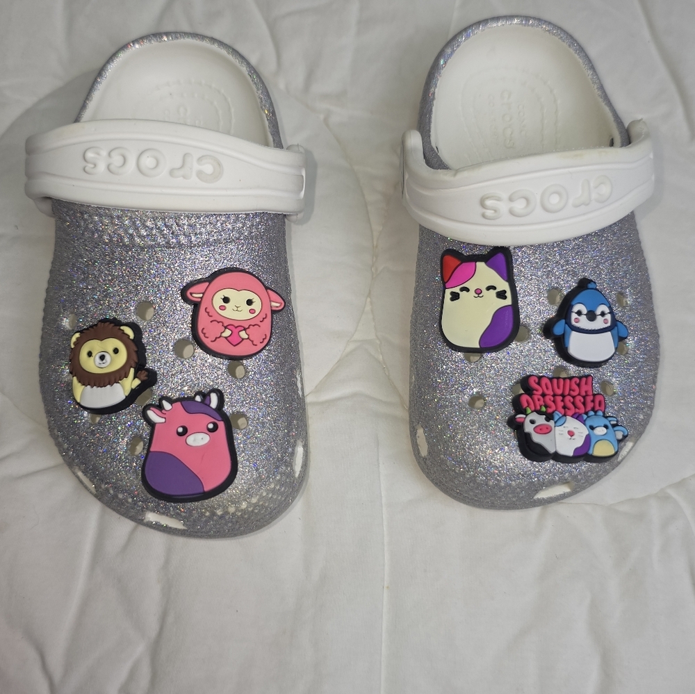 Crocs Classic Glitter Clog Kids C7 Silver Sparkle Squishmallow Charms Toddlers